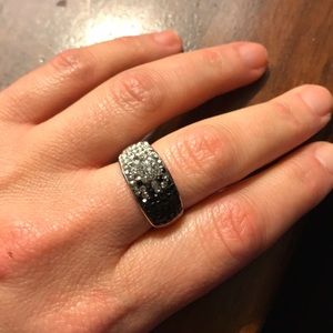 Ombré cubic zirconia cocktail ring.